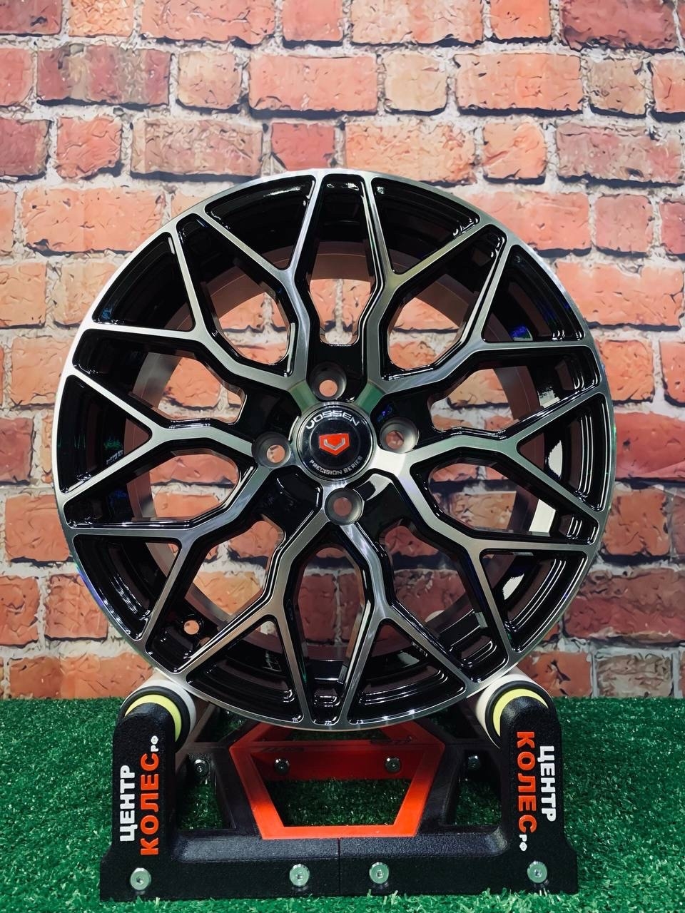 Vossen HF2 R15 j7 4x100 Et35 dia67.1
