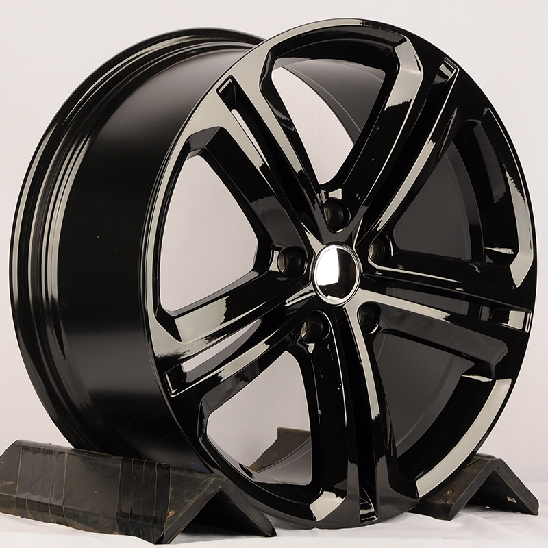 Диски Luistone L1633 9x20/5x130 D71.5 ET57 Gloss Black