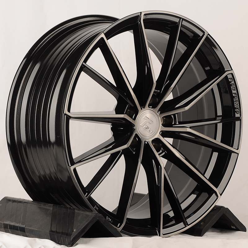 Диски Tisli Galaxy D 8.5x19/5x112 D66.6 ET35 Gloss Black with Dark Tint